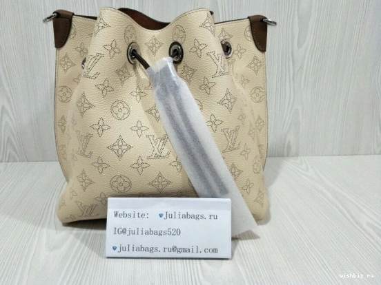 WIS VUITTON MURIA LOUIS 0119